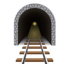 터널을 나오는 기차의 모습