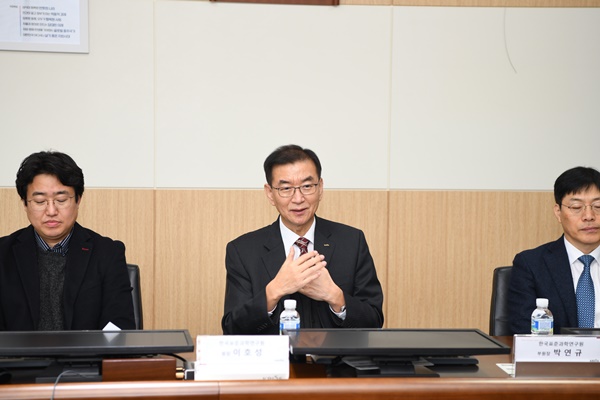KRISS 이호성 원장