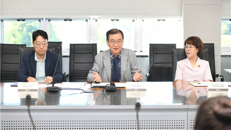 이호성 표준연 원장의 개회사