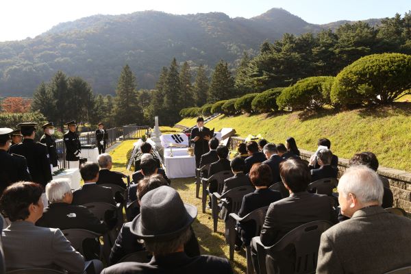 故 김재관 초대 소장 약력보고 중인 KRISS 박연규 부원장