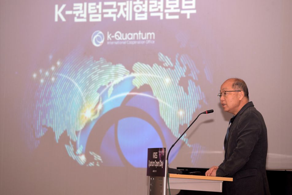 그림입니다.  원본 그림의 이름: CLP0000c3100004.bmp  원본 그림의 크기: 가로 951pixel, 세로 636pixel