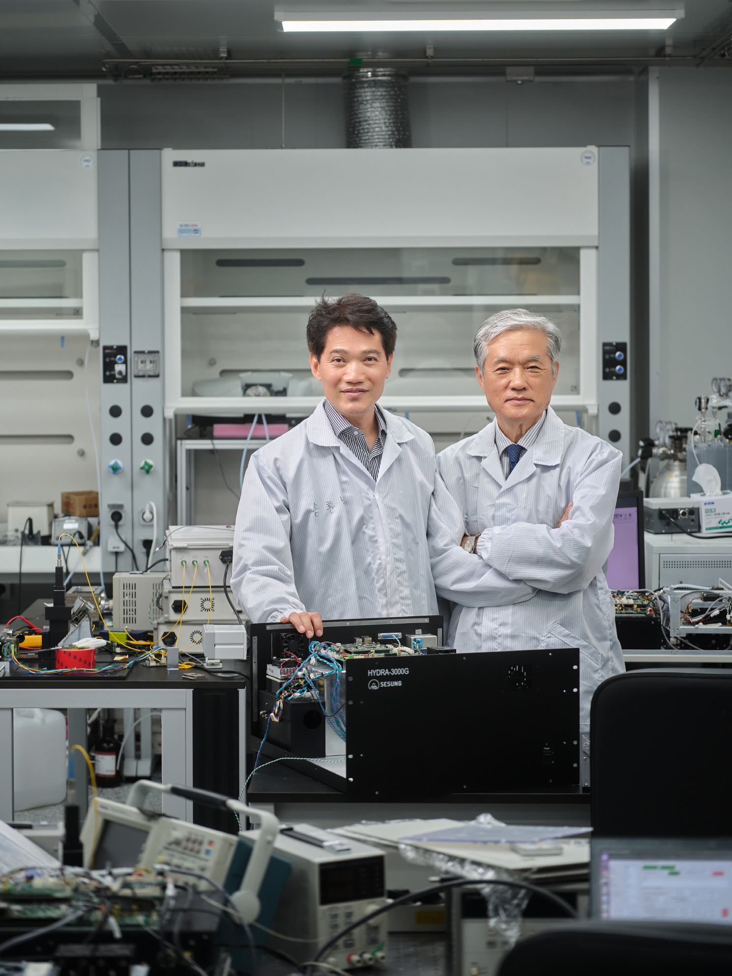 Coworker - 연구와 표준 확립을 통해 Fast Follower를 넘어 First Mover로