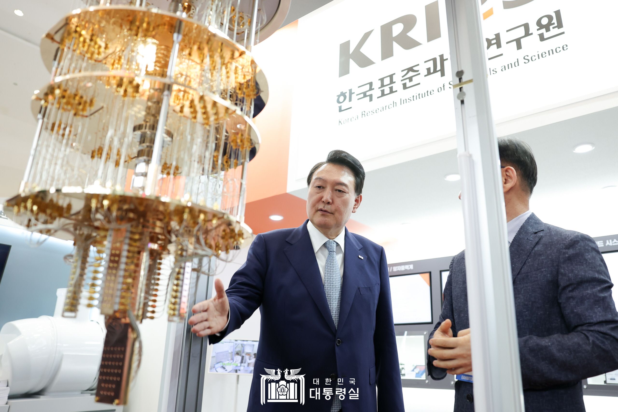 초전도양자컴퓨팅시스템연구단 소개 이미지3 입니다.