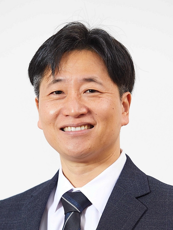 화학소재측정본부 본부장 이경석
